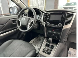 Mitsubishi L200, 2023 4