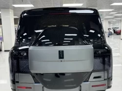 BYD Yangwang U8, 2024 7